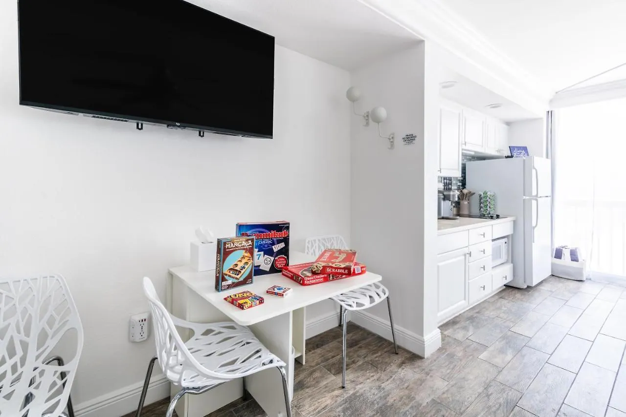 Daytona Beach Resort - Ocean Front Luxury Studio Apartment Daytona Beach